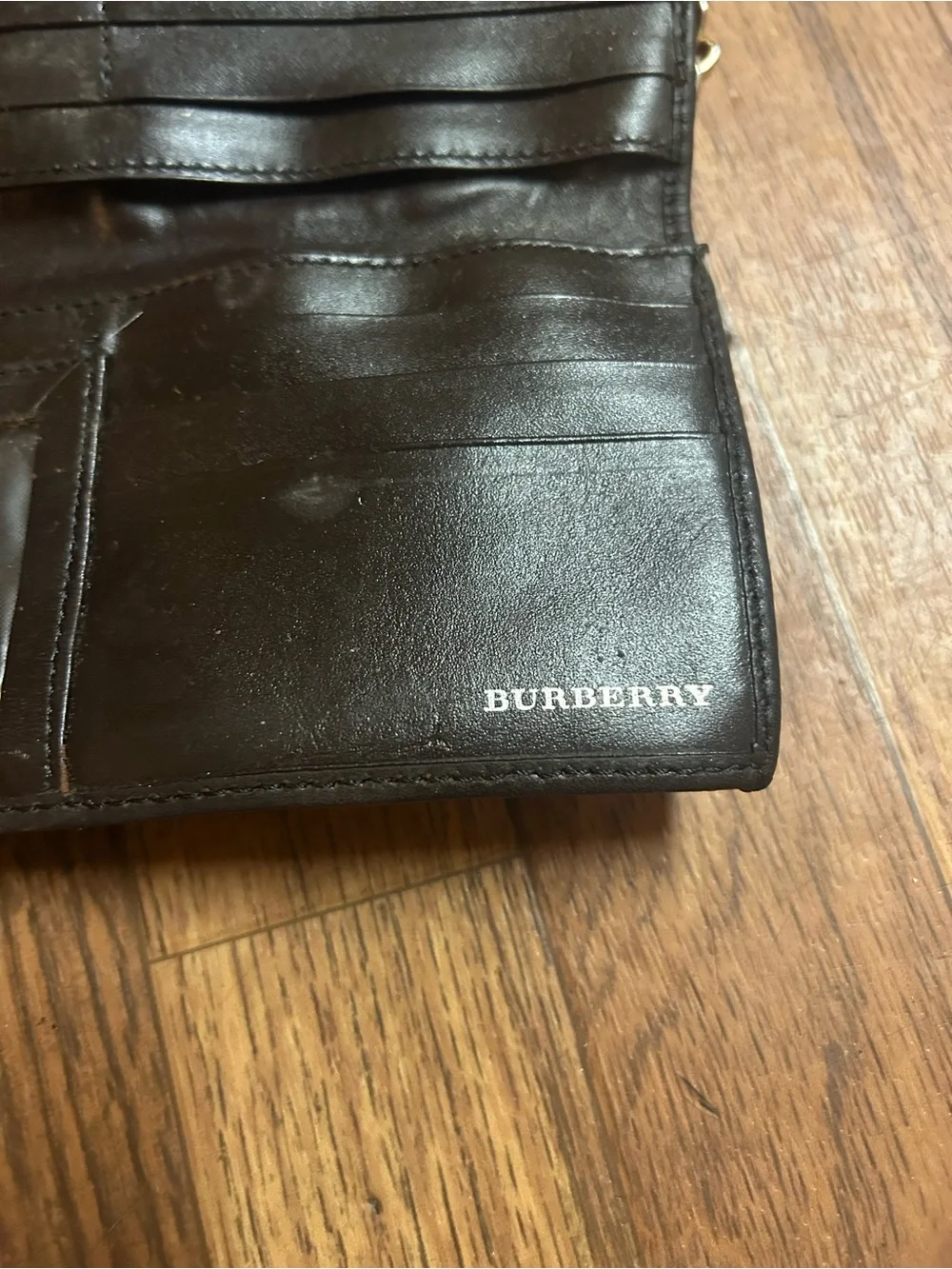 Burberry Classic Plaid Crossbody Wallet with Chain Strap - Beige/Black